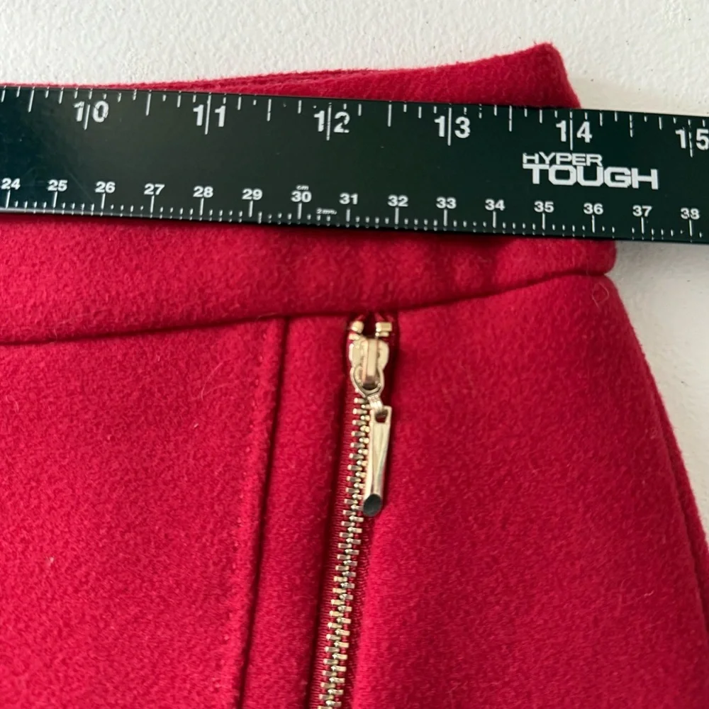 White House Black Market Raspberry Red Pencil Skirt with Zipper Accent Size 00